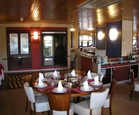 מלון Regina דקס